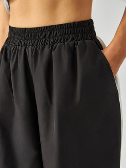 10200460039 Брюки жен. Rocky черный - Concept club фото 8