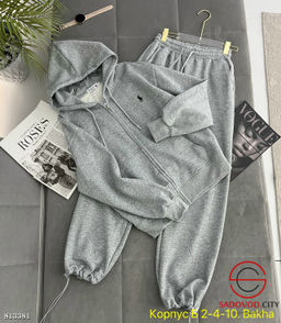 Женский спортивный костюм - Bruno фото 2