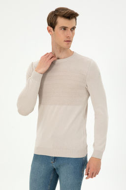 Мужской свитер с камнем Неожиданная скидка в корзине