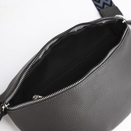 Сумка кросс-боди на молнии, цвет тёмно-серый - Simaland фото 5