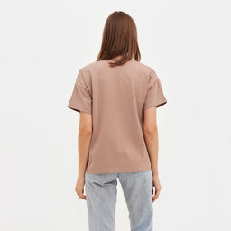 Футболка женская MINAKU Confident бежевая, размер 44