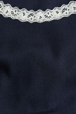 Top de tirantes con ribete de encaje - H&m фото 4