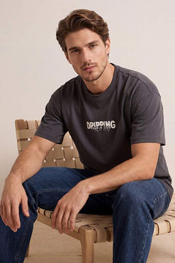 Antrasit Oversize/Geni_ Kal_p Tok Kuma_ Slogan Bask_l_ T-Shirt TMNSS26TS00074