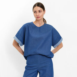 Футболка оверсайз женская MINAKU: Jeans Collection, электрик, размер 44