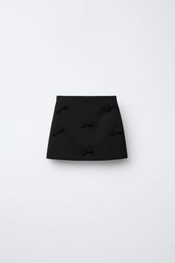 SKIRT WITH BOW APPLIQU_