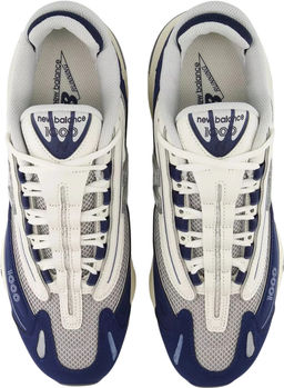 Кроссовки мужские