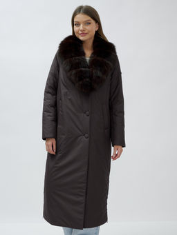 Пальто зимнее женское с мехом песец люкс класса темно-коричневого цвета 5071TK - Mtforce фото 15