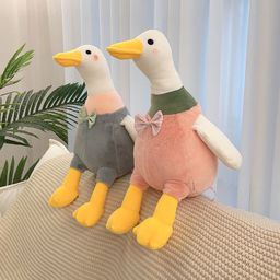 Мягкая игрушка Гусь в костюме 48 см - Storyland фото 4