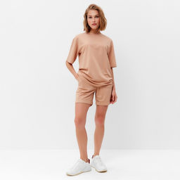 Костюм женский (футболка, шорты) MINAKU: Casual Collection, песочный, размер 46