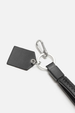 TOPSTITCHED KEY RING - Zara фото 10