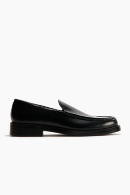 Mocasines con costura tradicional
