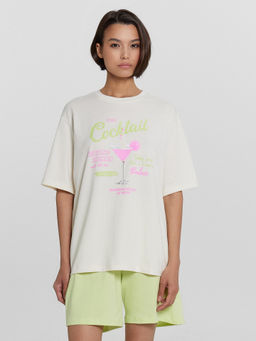 КОМПЛЕКТ ЖЕНСКИЙ (ДЖЕМПЕР, ШОРТЫ)