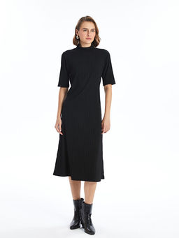 Dik Yaka D?z K?sa Kollu Elbise