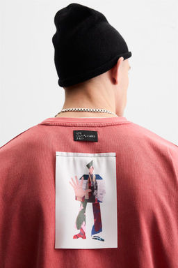 T-SHIRT WITH CONTRAST PATCH - Zara фото 6