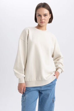 Толстый свитшот оверсайз с круглым вырезом