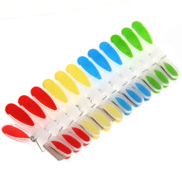 Цена за 4 шт. Прищепки бельевые Селфи (12шт) 201