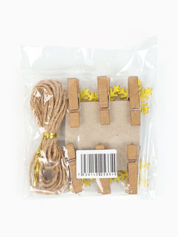 Цена за 2 шт. Прищепки декоративные новогодние Снежинки золотые, 6 шт.