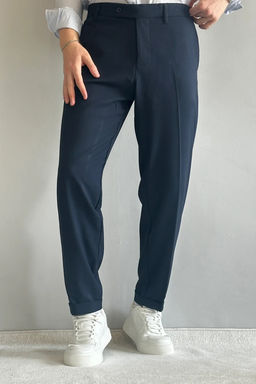 Lacivert Erkek Boyfriend Fit Kumas Pantolon TMNAW26PL00017