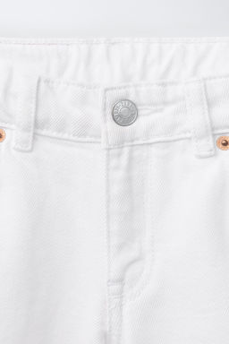 BERMUDA DENIM STRAIGHT ROTOS / Blanco