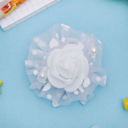 Цена за 6 шт. Резинка для волос бант Школьница, роза, d=7 см, белая