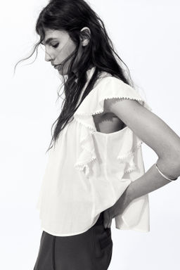 Frill-trimmed blouse - H&m фото 2