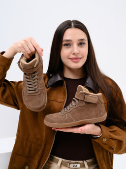 Кеды босоногие женские демисезонные 211.NATAbr.Серо-коричневая замша/Байка