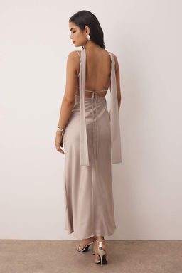 Kahverengi Sal Detayl? Saten Dokuma Maxi Abiye Gece Mezuniyet Elbisesi TPRSS25EL00312 - Trendyolmilla фото 35