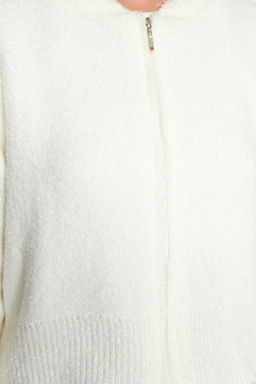 TRENDYOLMILLA Ekru Crop Kapusonlu Buklet Triko H?rka TWOAW24HI00370  фото 3