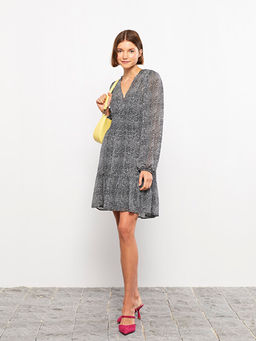 V Yaka Desenli Uzun Kollu ?ifon Elbise