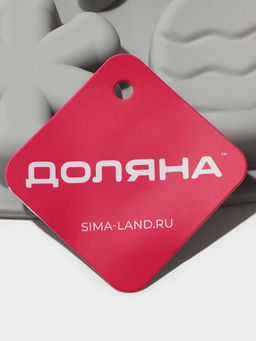 Форма для выпечки новогодняя Доляна Новогодняя варежка, силикон, 6 ячеек, 24?20.5?2.5 см, серая