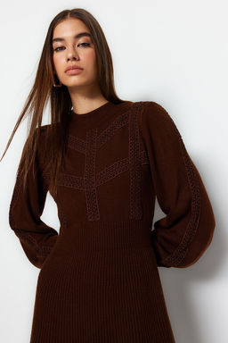 Kahverengi Mini Triko Dantelli Elbise TWOAW22EL0011
