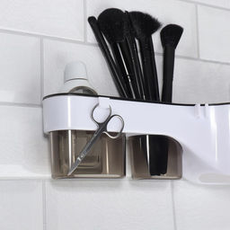 Органайзер настенный, 3 секции, с клеевыми крючками, 28.7×10.5×8.5 см, коричневый, белый