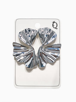 Серьги пластик Лепестки асимметрия, цвет серебро - Qf фото 3