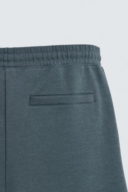 BERMUDA JOGGER RELAXED FIT INTERLOCK / verde lavado - Zara фото 10