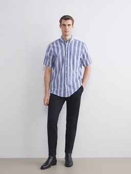 Regular Fit K?sa Kollu ?izgili Erkek G?mlek