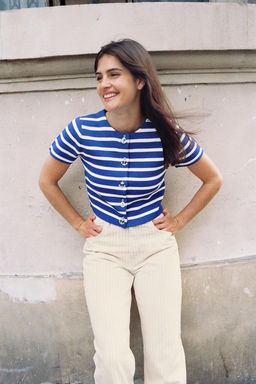 STRIPED KNIT SHORT SLEEVE CARDIGAN