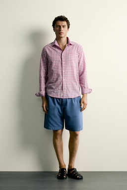 CAMISA RELAXED FIT CUADROS / Rosa