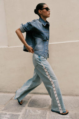 Z1975 WIDE-LEG HIGH-WAIST JEANS WITH CROCHET TRIM - Zara фото 8