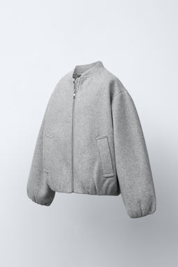 CAZADORA BOMBER SOFT / Gris claro