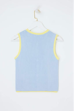 Ac?k Mavi Fitted Bisiklet Yaka Renk Bloklu Yelek TWOSS26YE00024 - Trendyolmilla фото 6