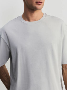 Базовая футболка расслабленного фита MRELAX0526-30 / Zarina