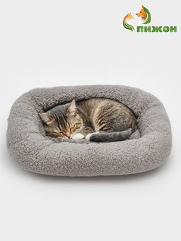 Лежанка для собак и кошек Уют, мягкий мех, 45 х 35 х 11 см, серая - Пижон фото 6