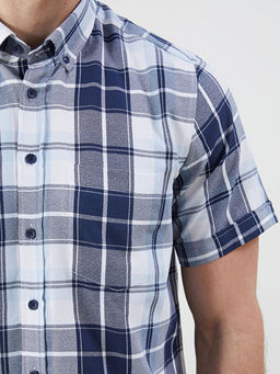 Regular Fit K?sa Kollu Ekose Erkek G?mlek