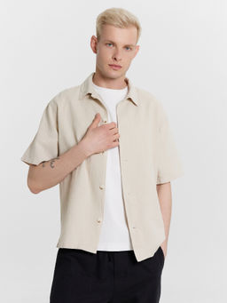 Рубашка мужская бежевая