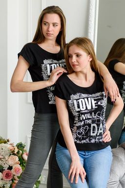 Футболка женская со спущенным плечом из кулирки Лира черный с принтом Love - Амадэль фото 6