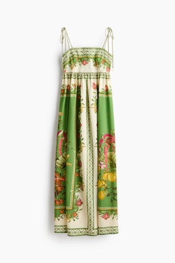 Vestido con tirantes de lazo