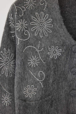 Koyu Gri Yumusak Dokulu Genis Kal?p Tas Islemeli Triko H?rka TWOAW26HI00005 - Trendyolmilla фото 6