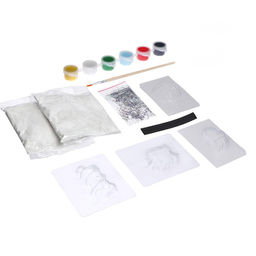 Магниты из гипса Волшебный праздник (варежка, снежинка, подарок, Дед Мороз) - Школа талантов фото 5