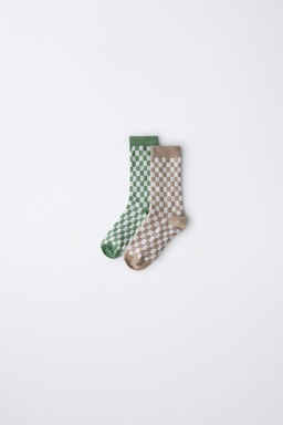 2-PACK OF CHEQUERED SOCKS