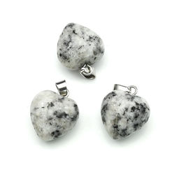 Кулон сердечко из лабрадора искусственного 15*15мм